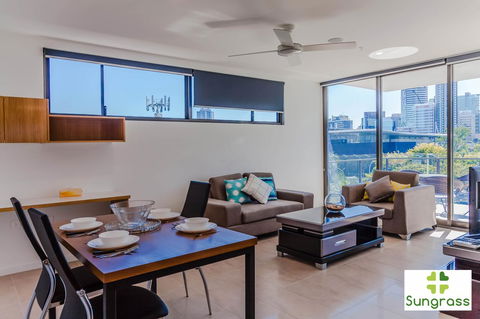 Fleet Lane Apartments - Accommodation Gladstone 15
