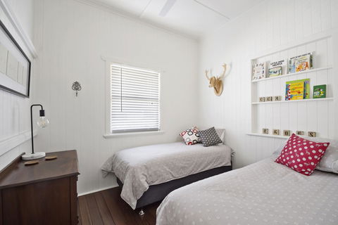 The Lighthouse - Accommodation Gladstone 5