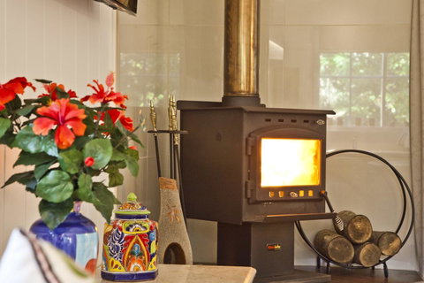 Curtis Falls Cottage - Accommodation Gladstone 10