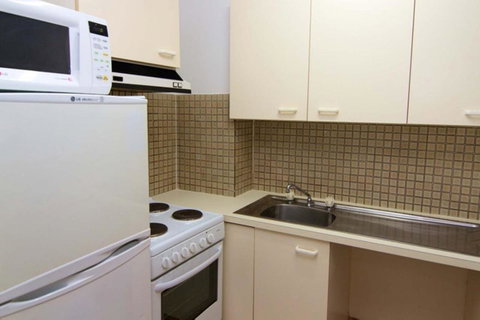 Enderley Gardens Resort - Accommodation Gladstone 37