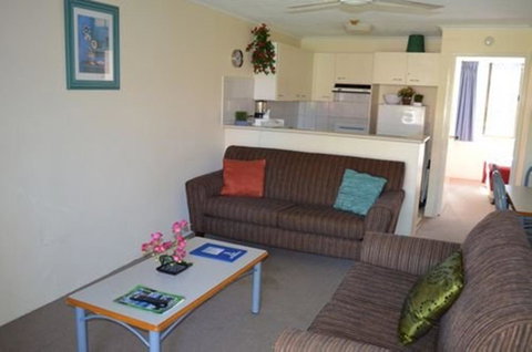Enderley Gardens Resort - Accommodation Gladstone 16