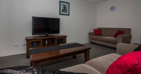 Enderley Gardens Resort - Accommodation Gladstone 29