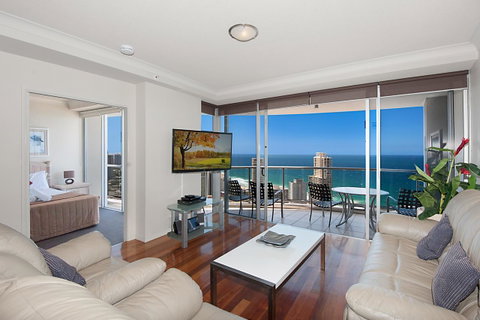 Chevron Renaissance - HR Surfers Paradise - Accommodation Gladstone 7