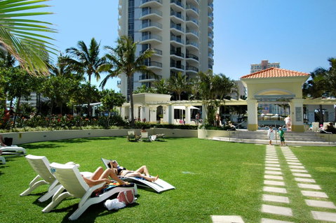Chevron Renaissance - HR Surfers Paradise - Accommodation Gladstone 31