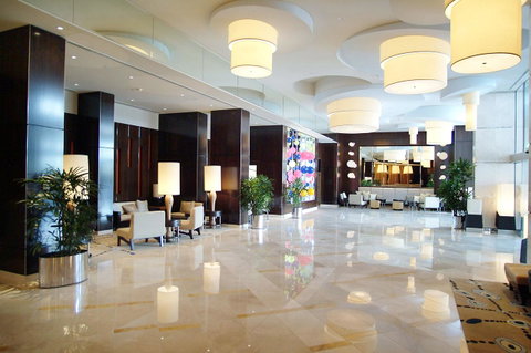 Chevron Renaissance - HR Surfers Paradise - Accommodation Gladstone 22