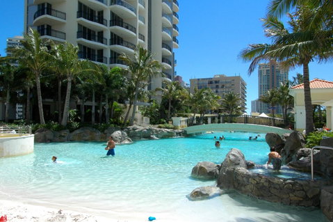 Chevron Renaissance - HR Surfers Paradise - Accommodation Gladstone 16