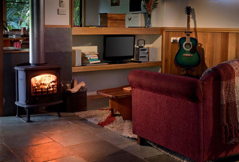 Sharlynn By The River - Accommodation Gladstone 36