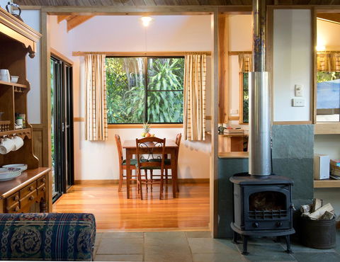 Sharlynn By The River - Accommodation Gladstone 42