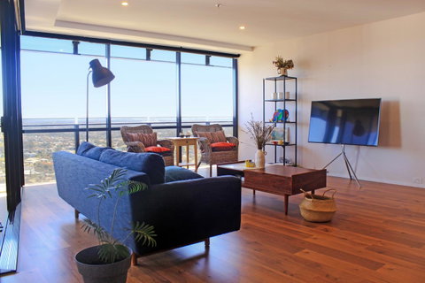 Circle On Cavill Surfers Paradise Apartments-Holiday Paradise - Accommodation Gladstone 6