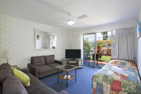 Regency Waterfront Noosa - Accommodation Gladstone 8