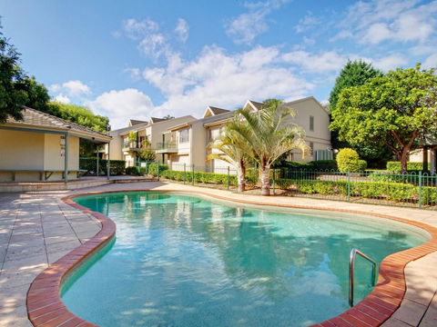 Watermark #25 - 25/4 Karla Avenue, Terrigal - Accommodation Gladstone 0