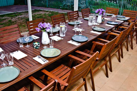 Watervale Hotel Guesthouse - Accommodation Gladstone 0
