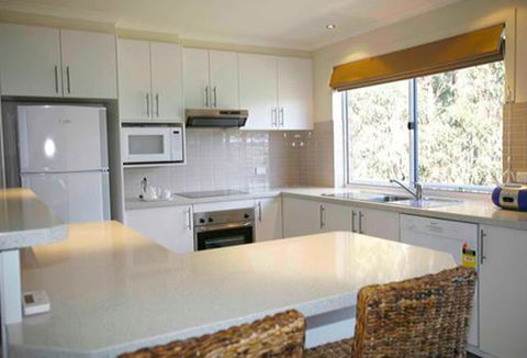 Waterview Luxury Apartments - Accommodation Gladstone 2
