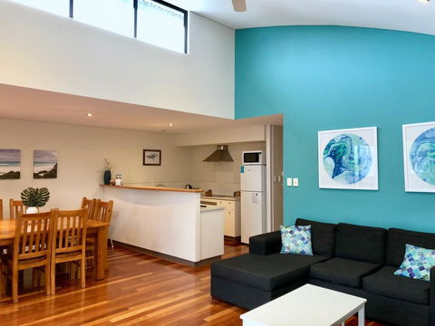 Waves On Fearn - Accommodation Gladstone 0