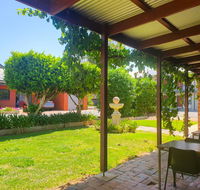 Wentworth Central Motor Inn - Accommodation Gladstone
