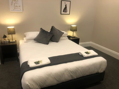 Wentworth Hotel - Accommodation Gladstone 2