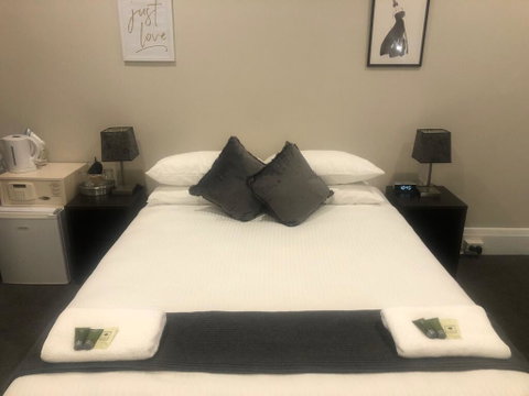 Wentworth Hotel - Accommodation Gladstone 1