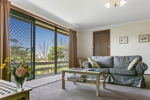 Wentworth Rose - Accommodation Gladstone 3