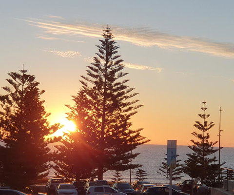 West Beach Lagoon 212 - Great Views - Accommodation Gladstone 0