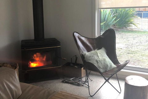 Weston Farm Seaside Stay - Accommodation Gladstone 2