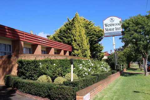 Westwood Motor Inn - Accommodation Gladstone 0