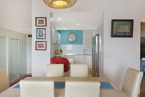 Wharf Apartment Unit 5 - Accommodation Gladstone 2