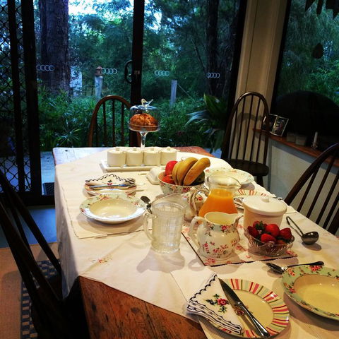 Whispering Pines Bed And Breakfast - Accommodation Gladstone 3