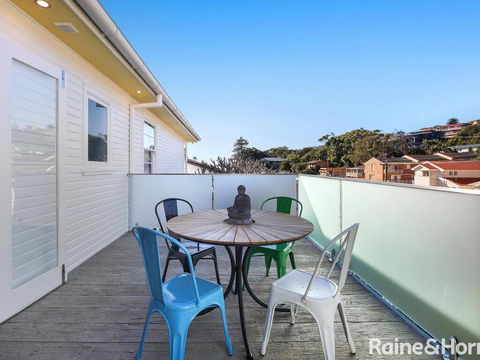 White Beach - 42 Ash Street - Accommodation Gladstone 2