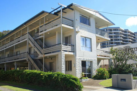 WHITE DOLPHIN, UNIT 5 - Accommodation Gladstone 0