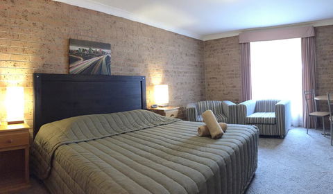 White Lanterns Motel - Accommodation Gladstone 1