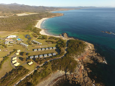 White Sands Estate - Accommodation Gladstone 0
