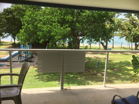 Whitehaven Beachfront Holiday Units - Accommodation Gladstone 3