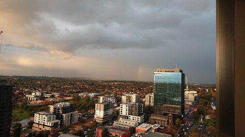 Whitehorse Towers Self Service Holiday Apartment - Accommodation Gladstone 2