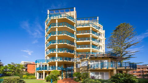 Whitesands 301 - Main Beach Location - Accommodation Gladstone 0