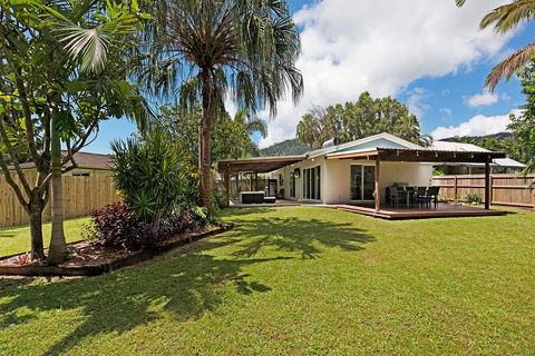 Whitsunday Palms - Accommodation Gladstone 1