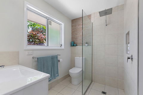 Whitsunday Palms - Accommodation Gladstone 3