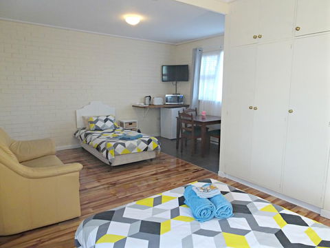 Whyalla Country Inn Motel - Accommodation Gladstone 1