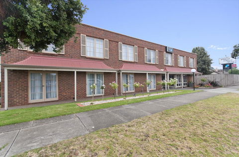 William Dutton Motel - Accommodation Gladstone 0