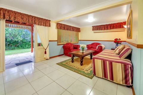 Williams Lodge - Accommodation Gladstone 3