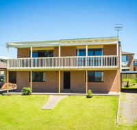 Williams Wonder - Large Beach House - Accommodation Gladstone