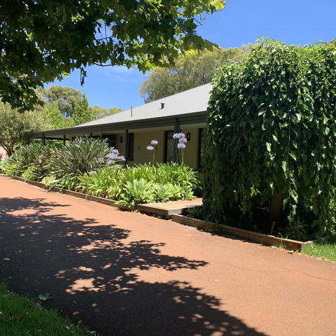 Willow Lodge - Accommodation Gladstone 3