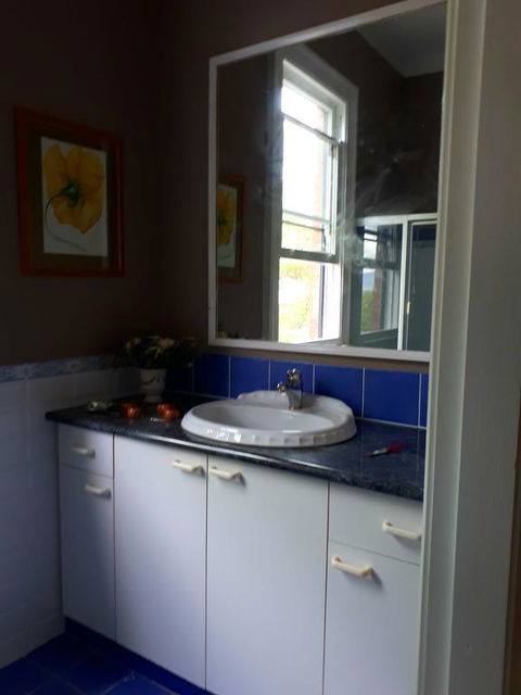 Willowgate Hall Luxury Hosted B&B - Accommodation Gladstone 3