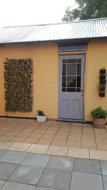 Willowgate Hall Luxury Hosted B&B - Accommodation Gladstone 1