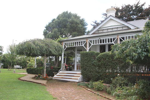 Willowlodge - Accommodation Gladstone 3