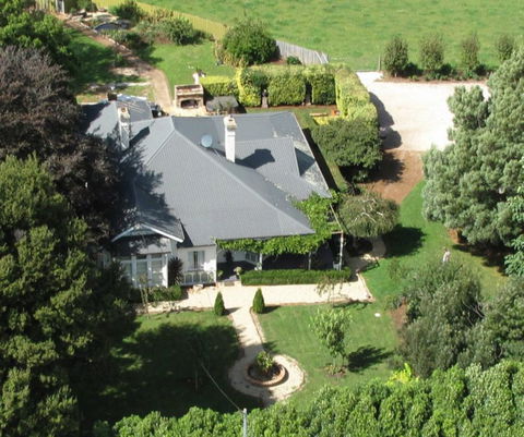 Willowlodge - Accommodation Gladstone 0