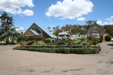 Willows Motel - Accommodation Gladstone 1
