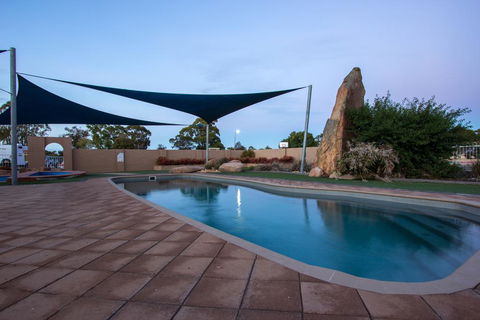 Wimmera Lakes Caravan Resort - Accommodation Gladstone 0