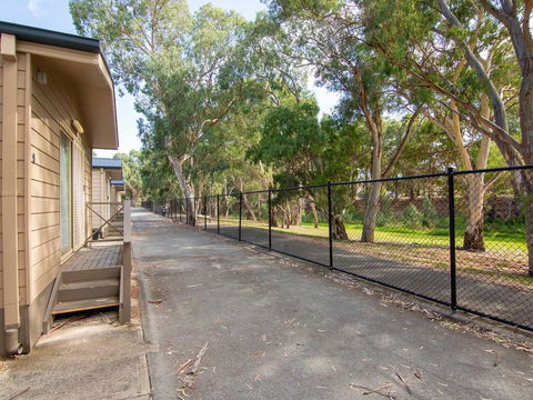 Windsor Gardens Caravan Park - Accommodation Gladstone 2