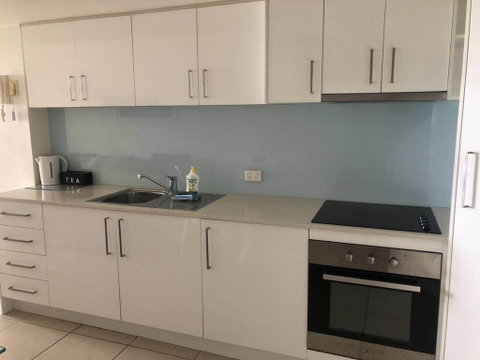 Windsurfer Resort - Accommodation Gladstone 1