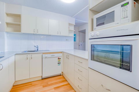 Windward Apartments - Accommodation Gladstone 1